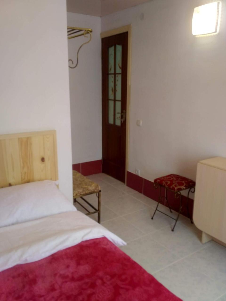 Mini-Hotel Kamianets Buitenkant foto